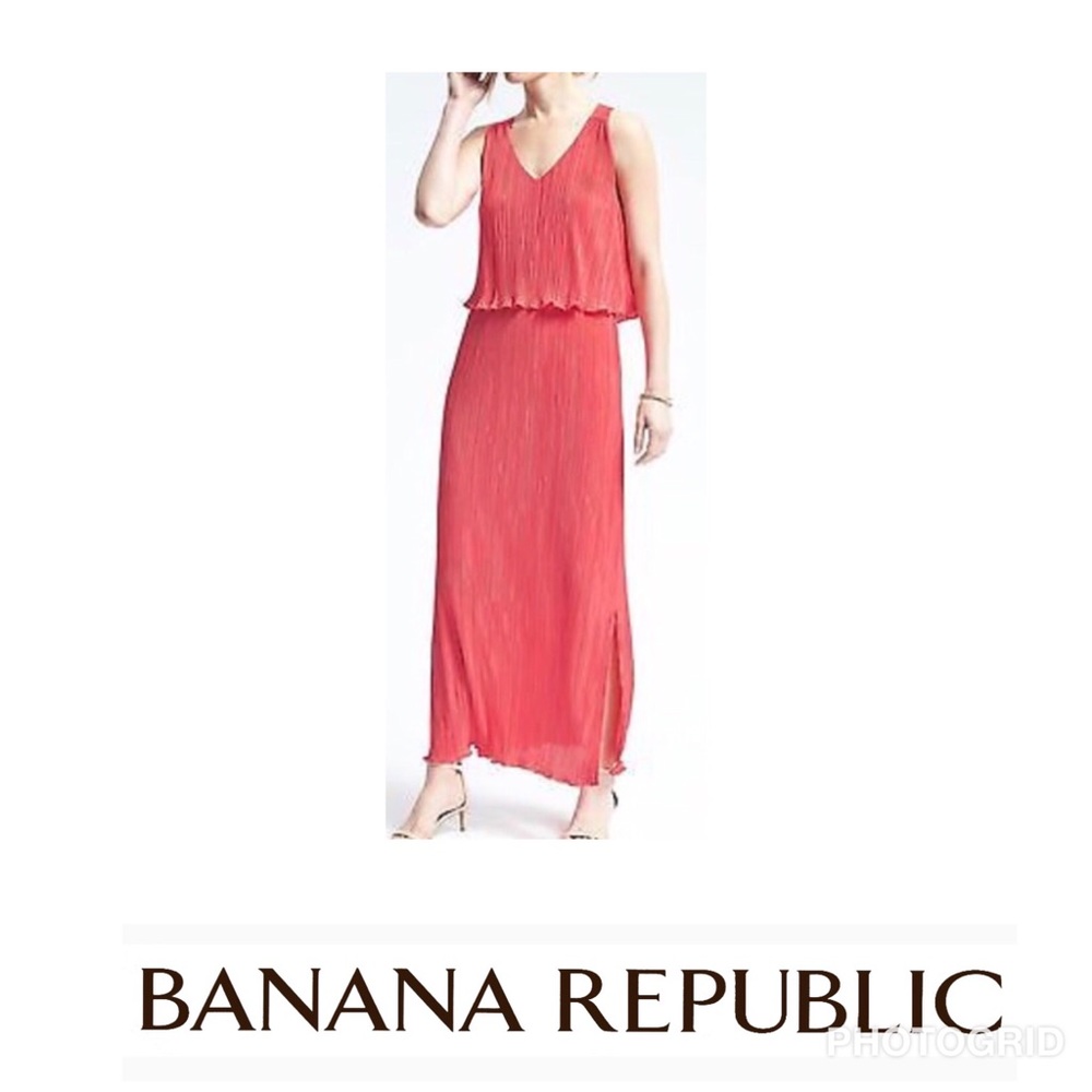 Banana Republic Pleated Maxi Dress Coral Size S
